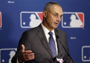 Rob Manfred, comisionado de Grandes Ligas. Foto: AP