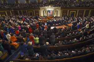 Obama ha mencionado varias veces su expectativa para que el Congreso anule el embargo comercial, pero no está claro si el tema podrá avanzar durante el último año de Obama en la Casa Blanca. Foto: AP