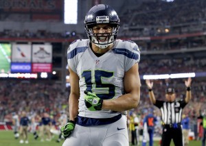 Jermaine Kearse, receptor de Seattle, festeja luego de anotar frente a los Cardenales de Arizona. Foto: AP