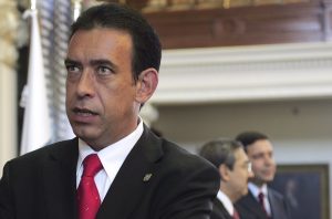 Moreira fue gobernador de Coahuila, estado del Norte de México, desde 2005 a 2011, cuando dejó el cargo para liderar el remonte del PRI con el candidato Enrique Peña Nieto, ahora el presidente mexicano. Foto: AP