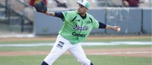 Esteban Soto lanzó buena pelota para darle el triunfo al equipo mexicano. Foto: AP