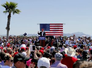 Trump también planea eventos este viernes en San Antonio y Houston y el sábado en Phoenix.