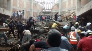 La estructura derrumbada estaba a una altura de unos 25 metros. Foto: Tomada de Twitter