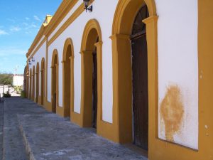 El Triunfo puede parecer, en algunos momentos, un pueblo fantasma, pero su gran belleza será promovida adecuadamente para que la disfruten mejor turistas nacionales y extranjeros. Foto: Cortesía