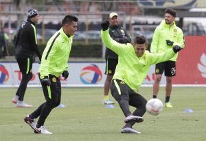 América, que también están en semifinales de la Liga de Campeones de la CONCACAF, no gana tres choques en fila desde que hilvanó cinco al inicio de la campaña pasada. Foto: Notimex