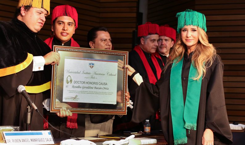 Geraldine Bazán es investida con el doctorado “Honoris Causa”