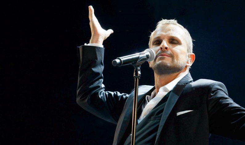 Miguel Bosé, en acústico por primera vez