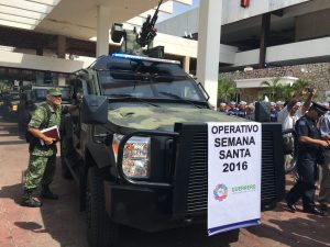 60317070. Acapulco, 17 Mar 2016. (Notimex-Adriana Covarrubias).- Autoridades de los tres niveles de gobierno pusieron en marcha el Operativo Semana Santa 2016, donde más de 12 mil elementos del Ejército, Marina, así como de las policías Estatal, Federal, Gendarmería y Ministerial, vigilarán los destinos turísticos de Guerrero durante el periodo vacacional. NOTIMEX/FOTO/ADRIANA COVARRUVIAS/COR/CLJ