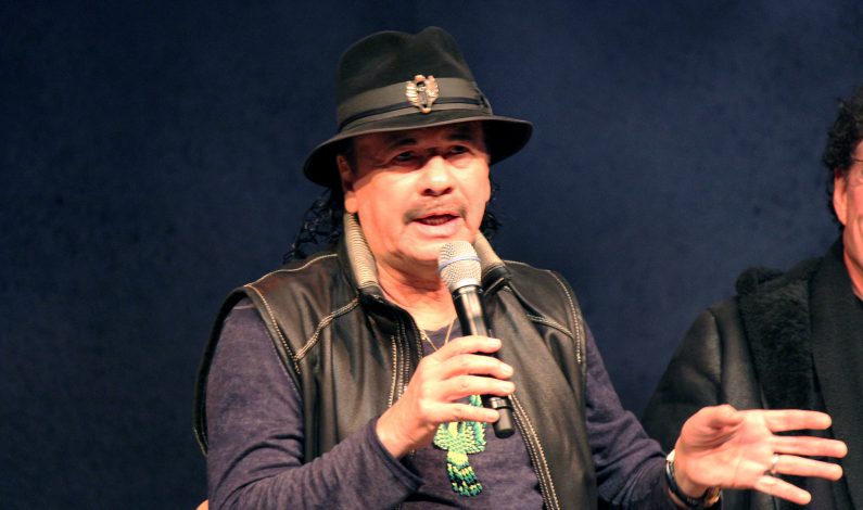 Santana presenta nuevo disco que recupera fusión de los 70