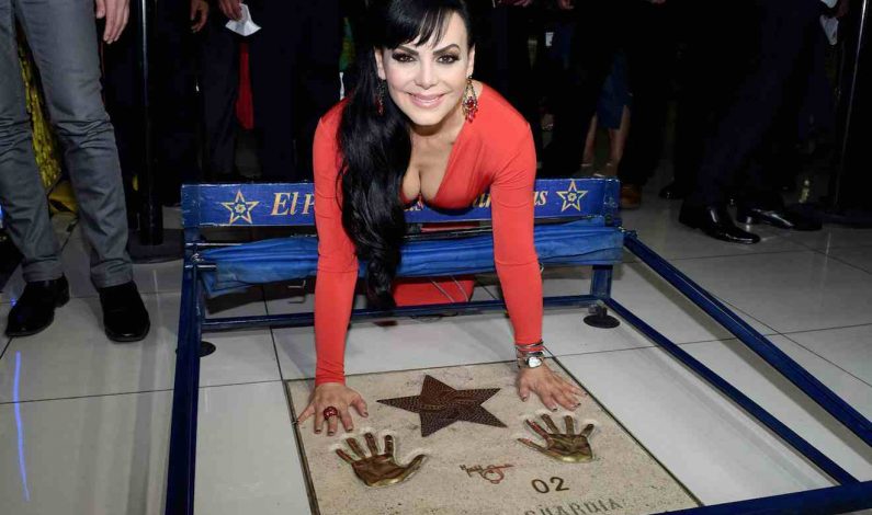 Maribel Guardia aclara que su hijo no es multimillonario