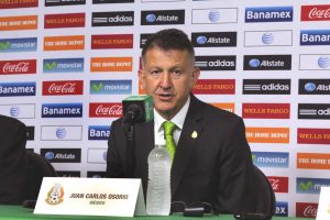 60111040. Miami, EUA., 11 Ene. 2016 (Notimex-Iván Cañas).- El técnico de la selección Mexicana, Juan Carlos Osorio, consideró que deben hacerse ajustes en tema de extranjeros que militan en la Liga MX, durante la conferencia de ofreció para promocionar el partido amistoso que sostendrá el Tri el 10 de febrero ante Senegal en el Marlins Park NOTIMEX/FOTO/IVÁN CANAS/COR/SPO/